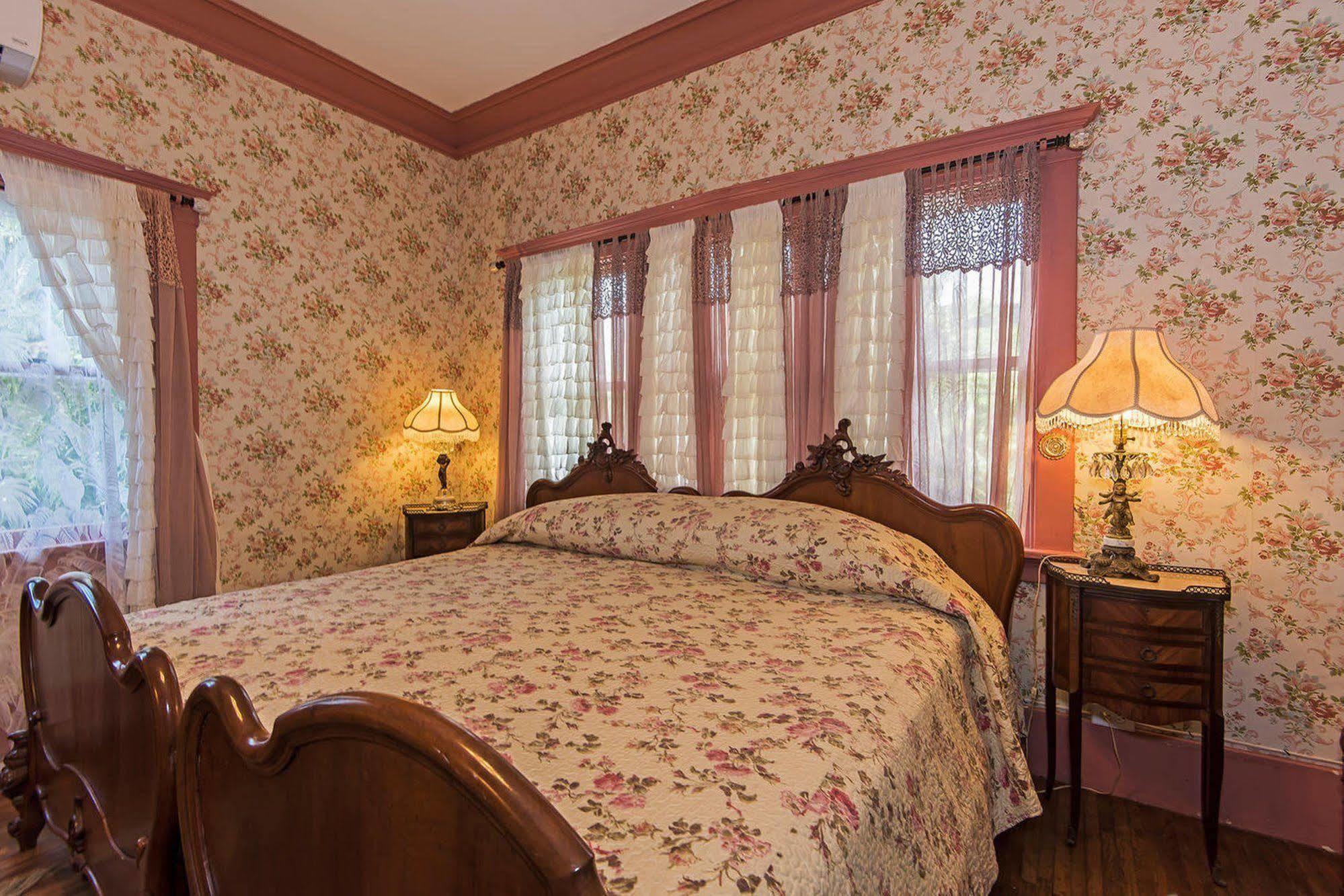 Manoa Valley Inn Χονολουλού Εξωτερικό φωτογραφία